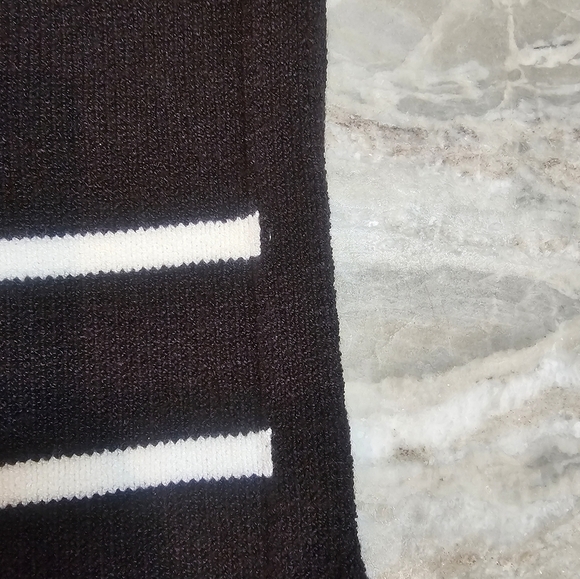 Paris Black & White Knit Sweater Tank Sleeveless Striped Size M - Picture 3 of 7